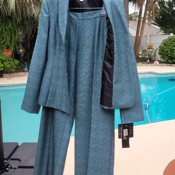 LeSuit Size 6 Pant Suit in Blue Tweed - Picture 2 of 5